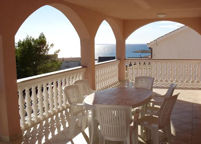 דירה With Parking Space Povljana, Pag - 6296 *